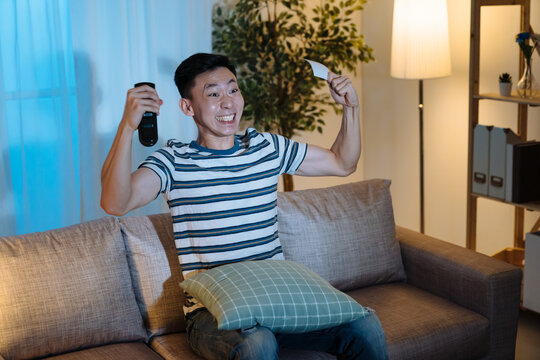 帮我看看彩票中奖号码：揭开幸运之门的秘密